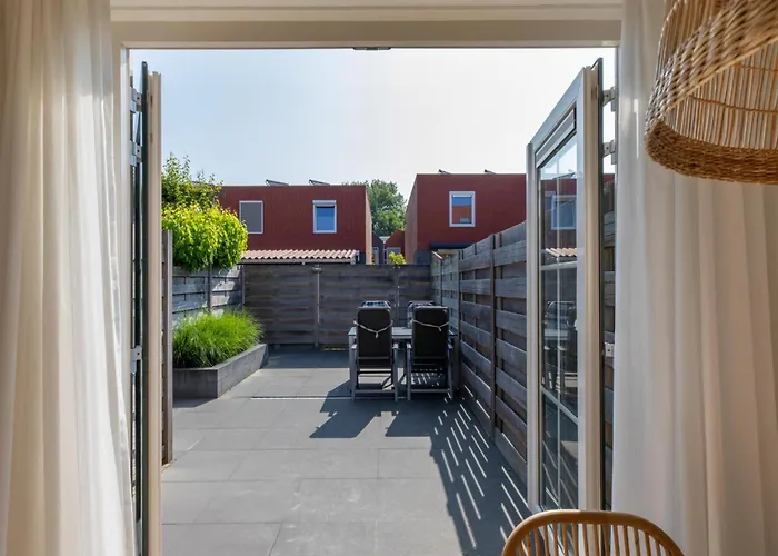 Quietly Located House Within Walking Distance Of The Beach